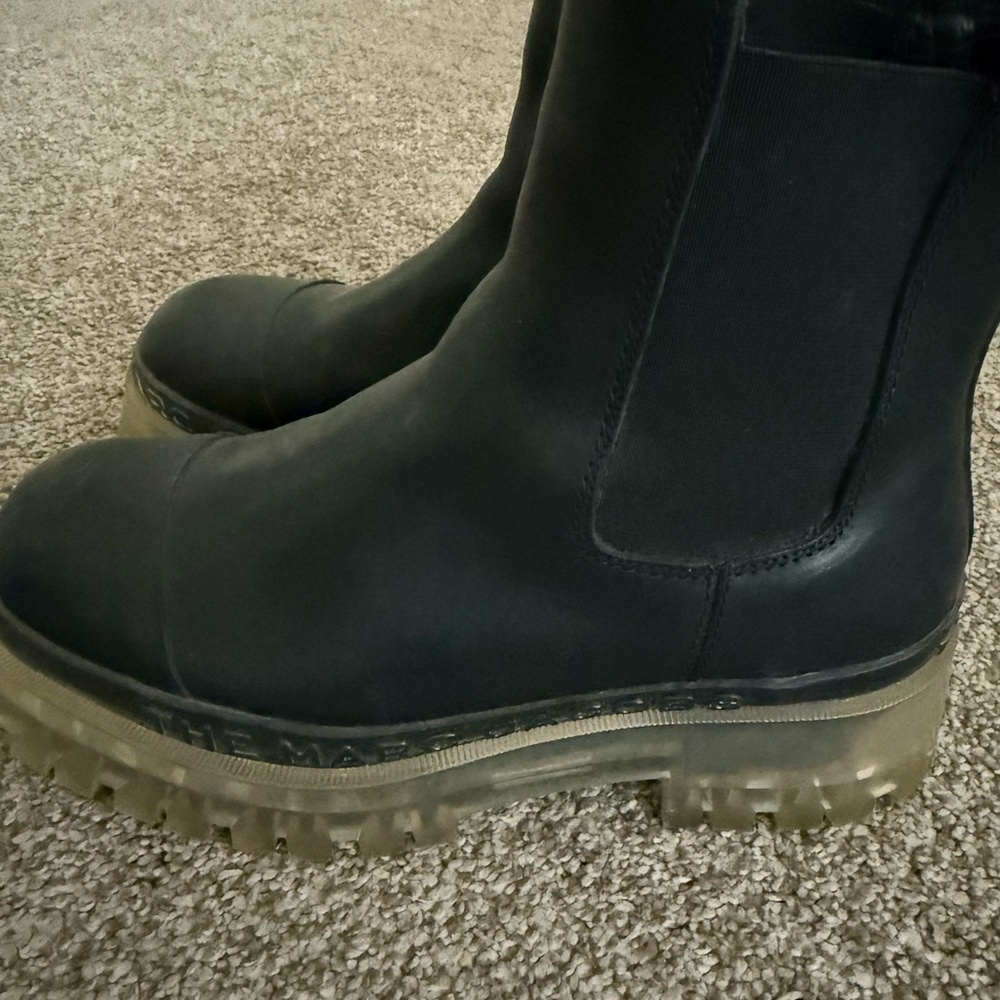 Marc Jacobs The Stomper Chelsea Boots
